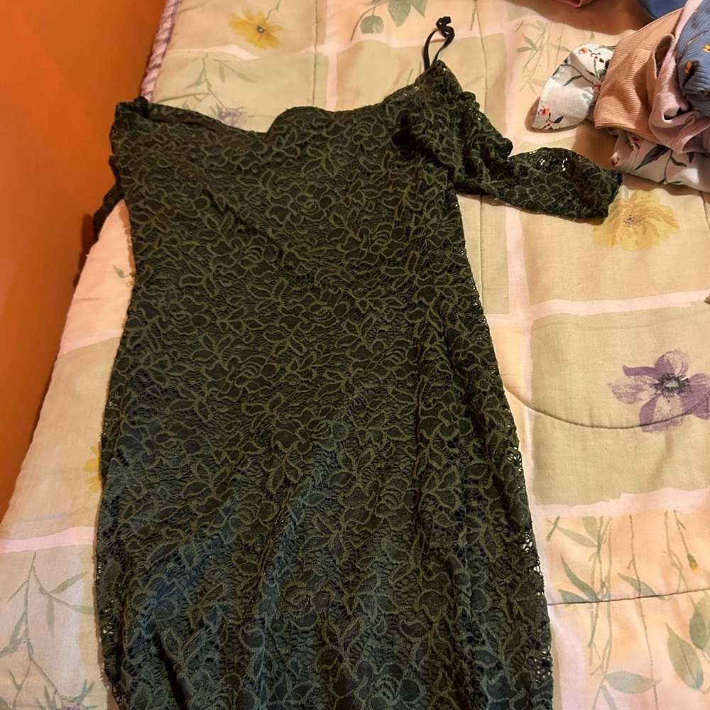 Green mid sleeve long dress